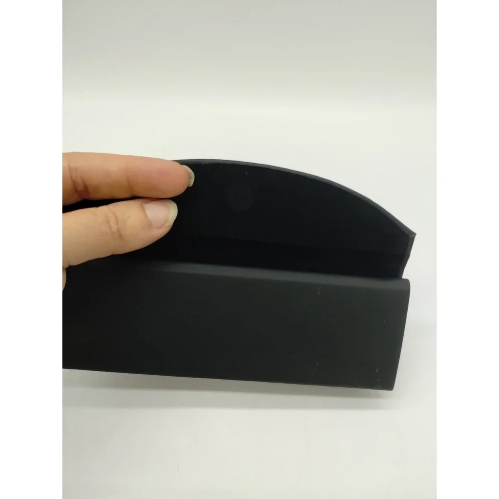 Lot Of 2 Maui Jim Folding Magnetic Sunglasses Case Small- 6.25